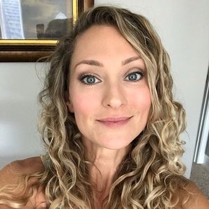 Meet your Posher, Cchristine